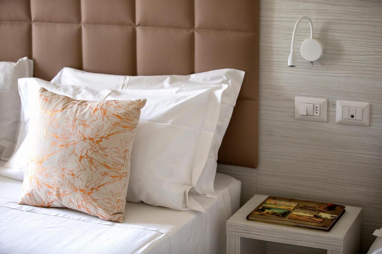 Hotel Clara Riccione Ngoại thất bức ảnh