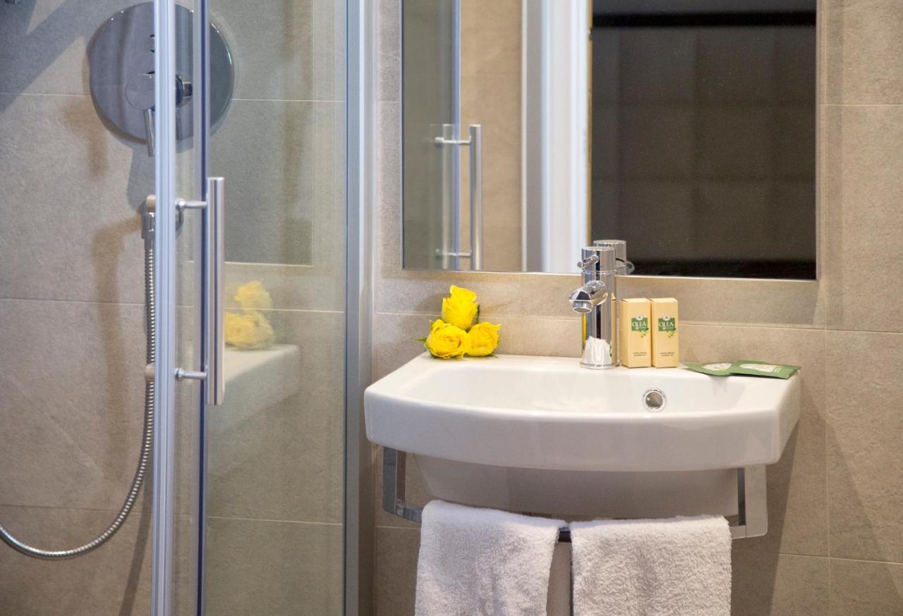 Hotel Clara Riccione Ngoại thất bức ảnh